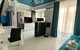 Santorini Summer Apartment
